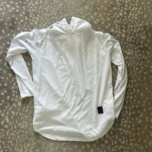 White hoodie for lifting